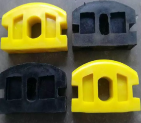 礦車碰頭 礦車碰頭